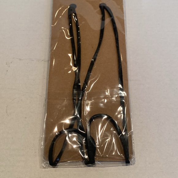 NIP St. Benedict Antique-Silvertone Key Medallion, Christian Cross and Amulets - Picture 3 of 4